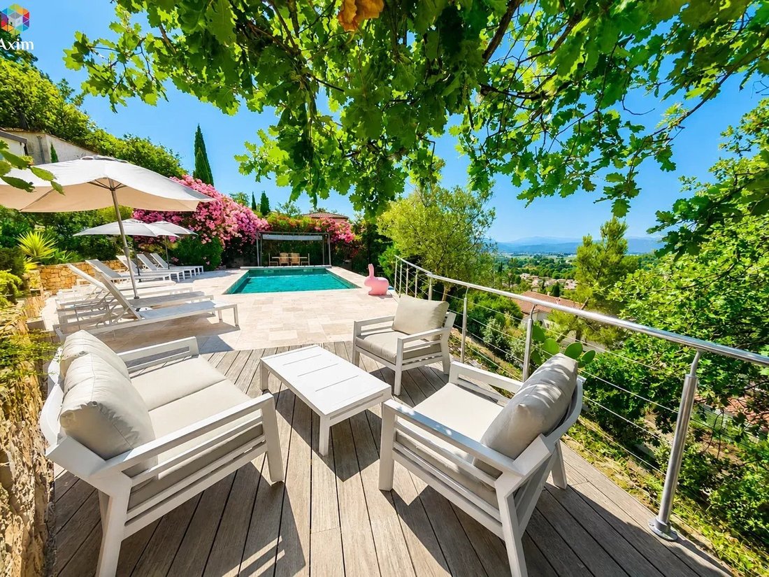 House in La Motte, Provence-Alpes-Côte d'Azur, France 1 - 18393214