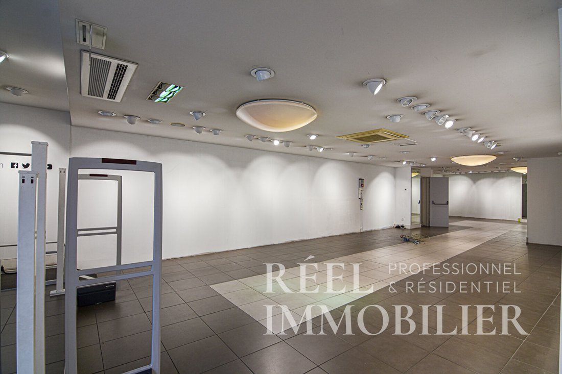 Centre Basse-Ville, Auch, France 4 - 18397136
