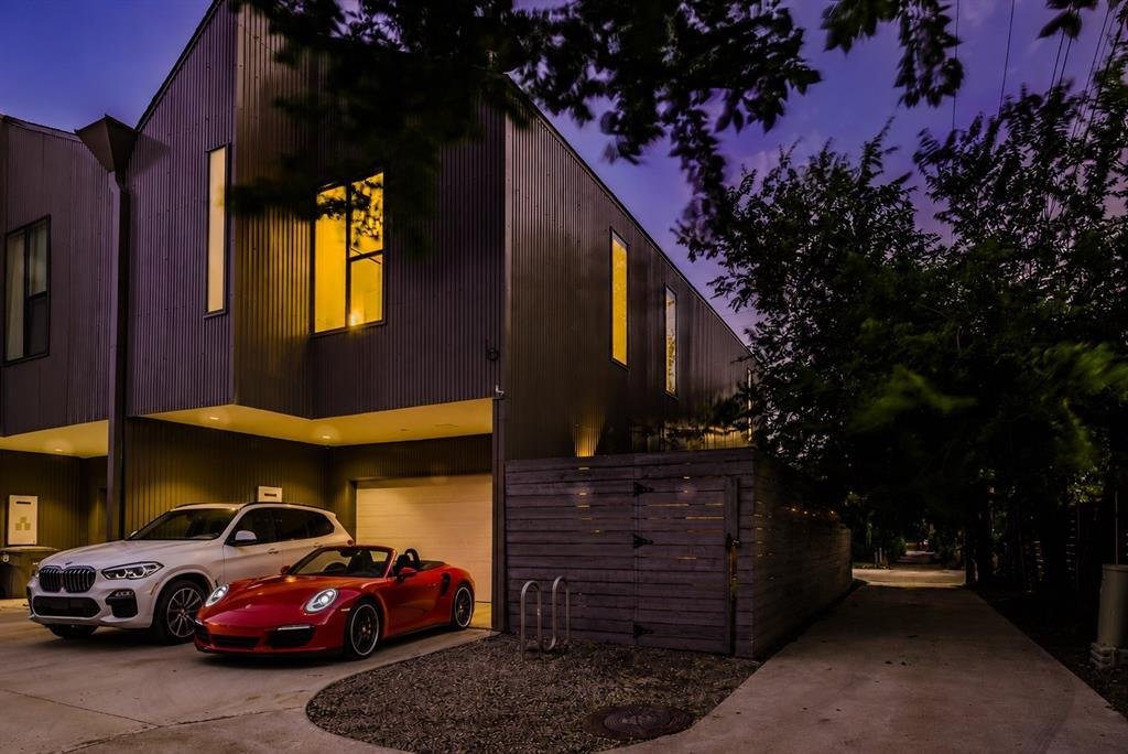 Condo in Dallas, Texas, United States 3 - 18396389