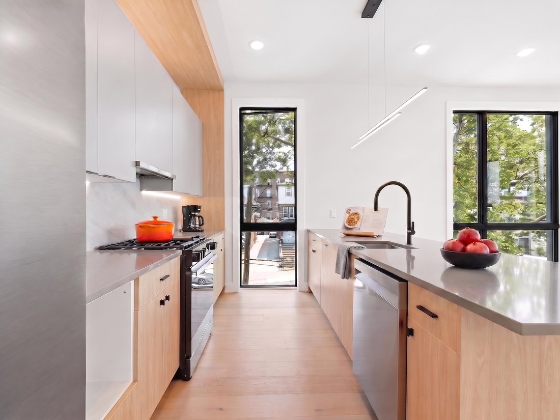 Condo in Jersey City, New Jersey, United States 2 - 18393606