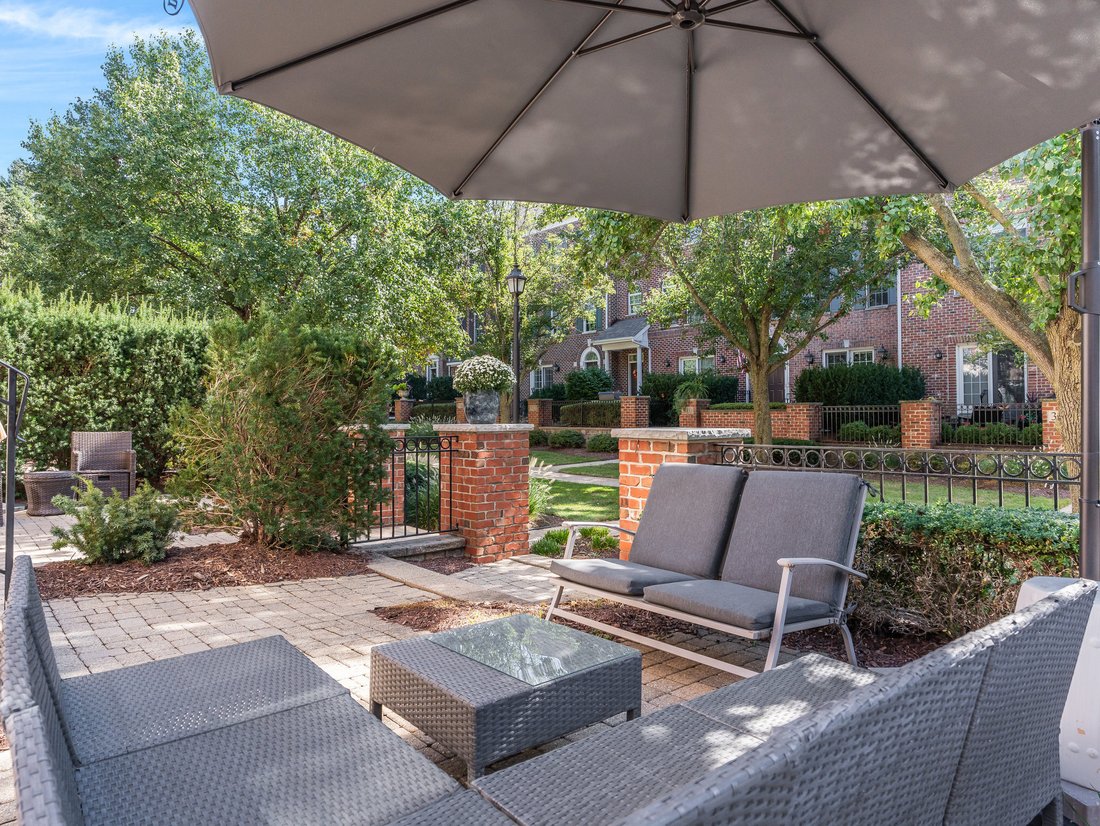 House in Naperville, Illinois, United States 2 - 18390299