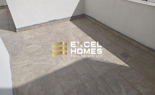 Penthouse in Qormi, Malta 1