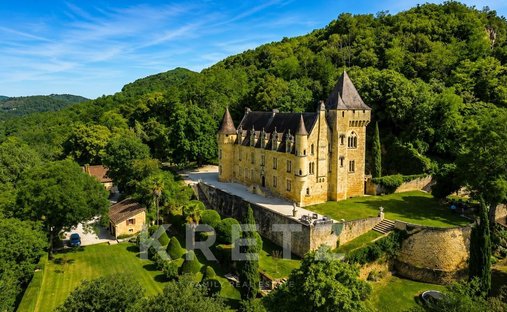 Castillo en Carlux, Nueva Aquitania, Francia 1