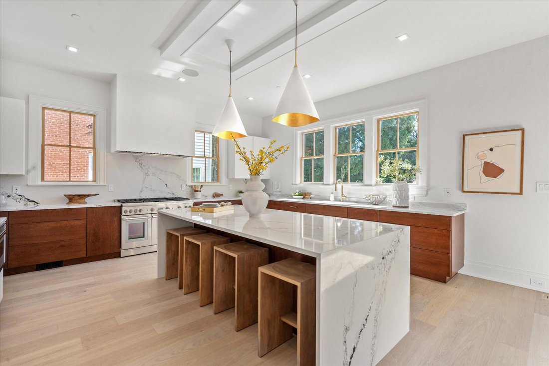 House in Washington, District of Columbia, United States 5 - 18396676