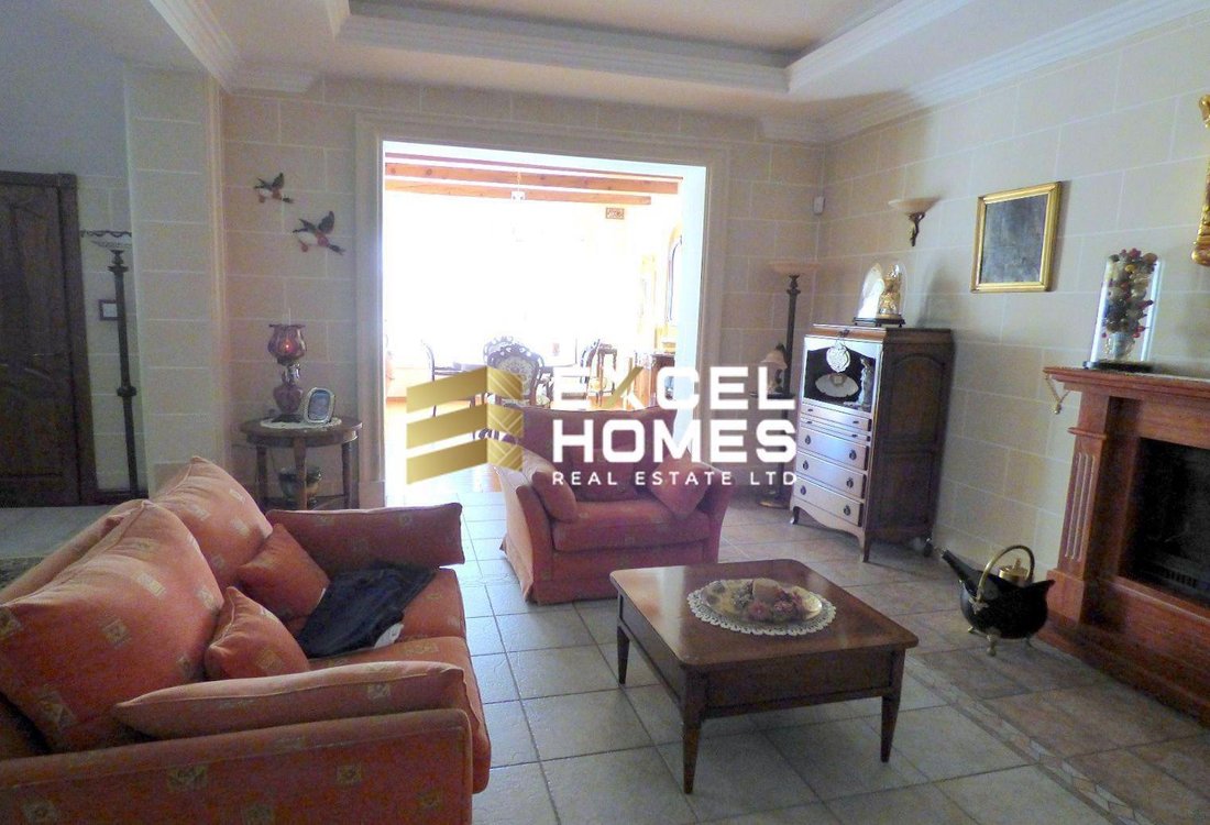 Villa in Luqa, Malta 2 - 15840657