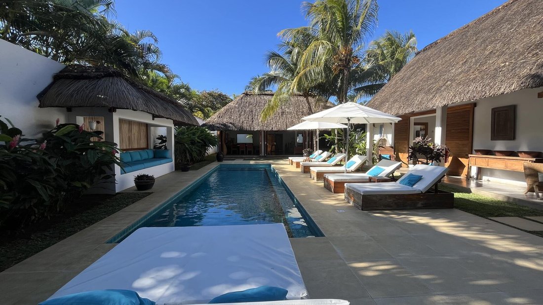 House in Grand Baie, Pamplemousses District, Mauritius 2 - 18392080