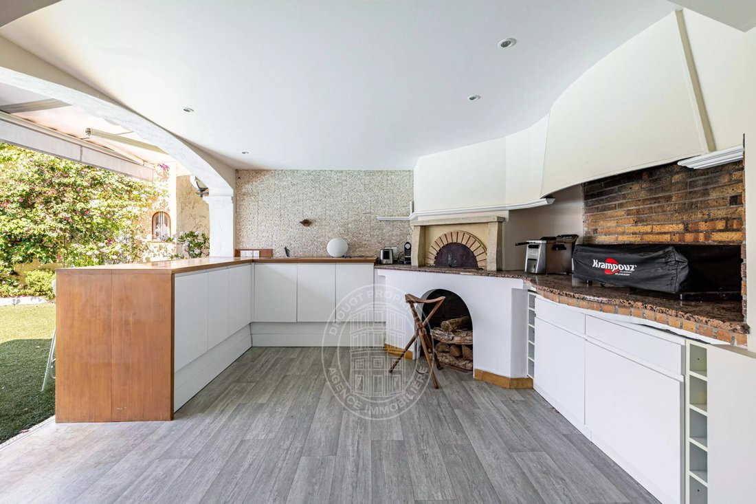 Casa en Niza, Provenza-Alpes-Costa Azul, Francia 4 - 18393245