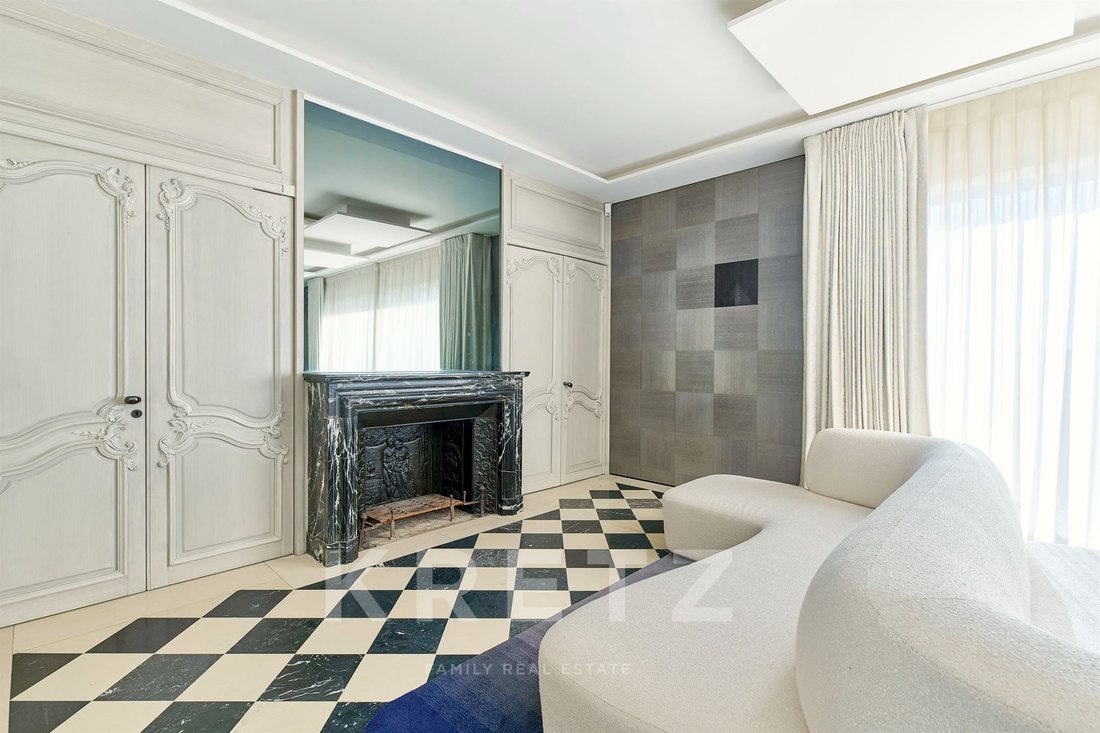 Apartment in Neuilly-sur-Seine, Ile-de-France, France 4 - 18392139