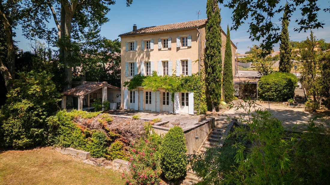 House in Cadenet, Provence-Alpes-Côte d'Azur, France 1 - 15228093
