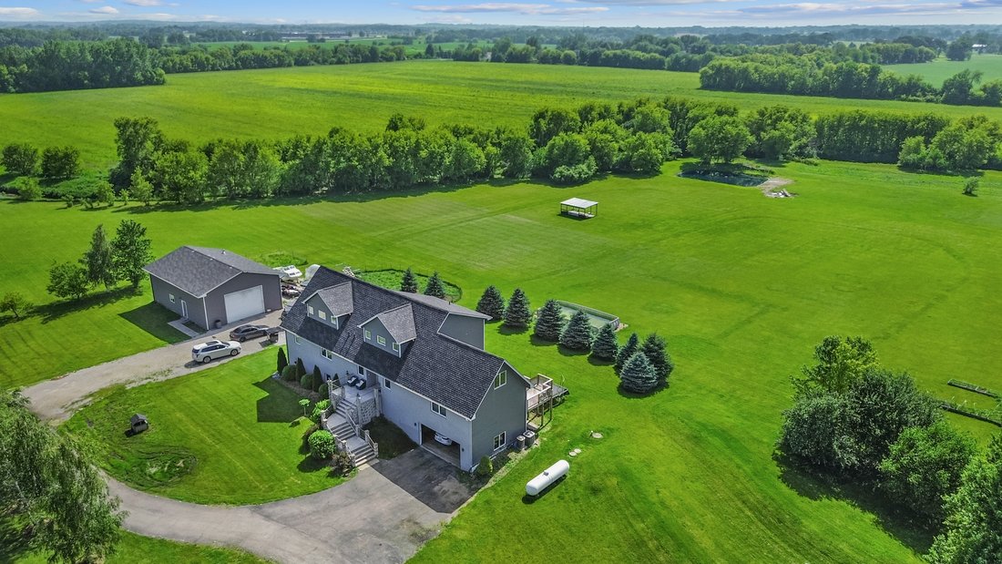 House in Huntley, Illinois, United States 5 - 18391663