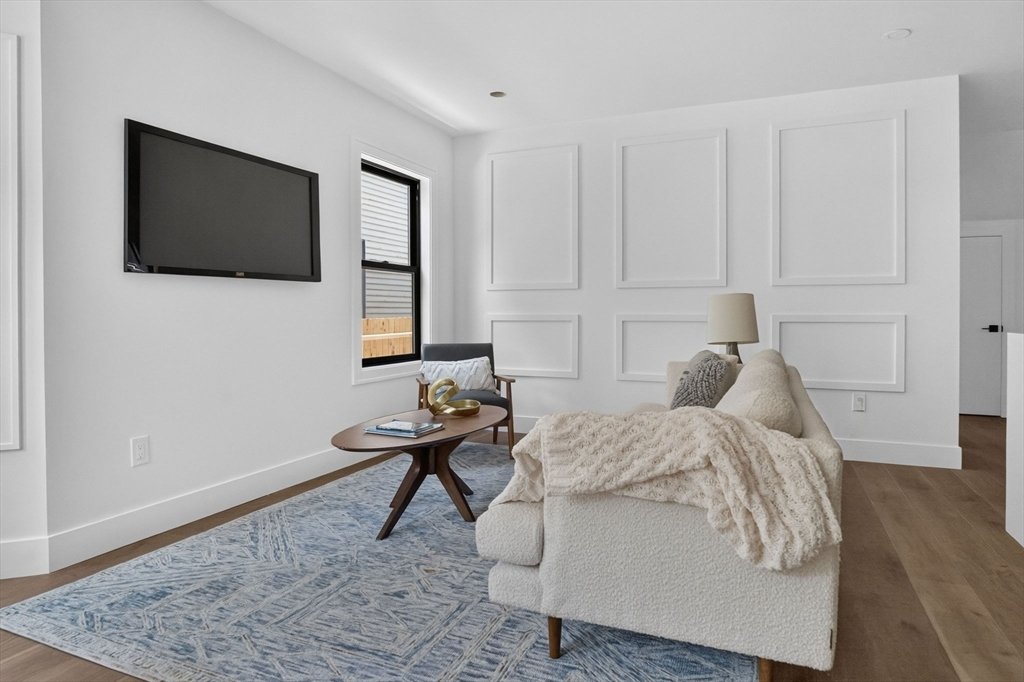 Condo in Somerville, Massachusetts, United States 3 - 18395732