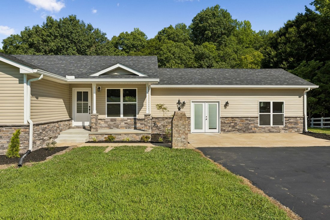 House in Hohenwald, Tennessee, United States 5 - 18391149