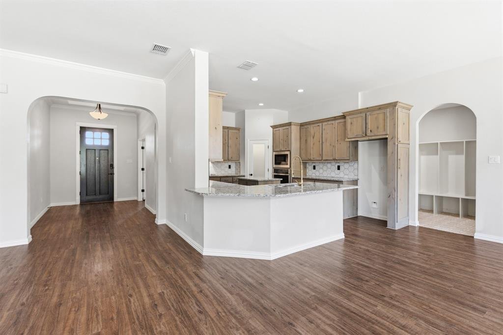House in Waxahachie, Texas, United States 5 - 18396346