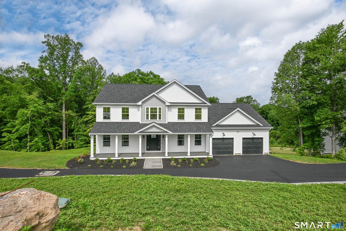 House in Monroe, Connecticut, United States 1 - 18395310