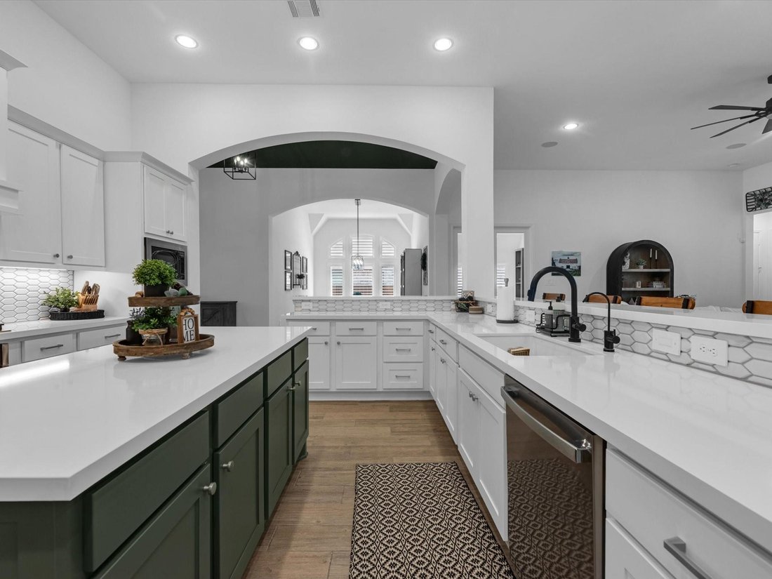 House in Manvel, Texas, United States 5 - 18396076