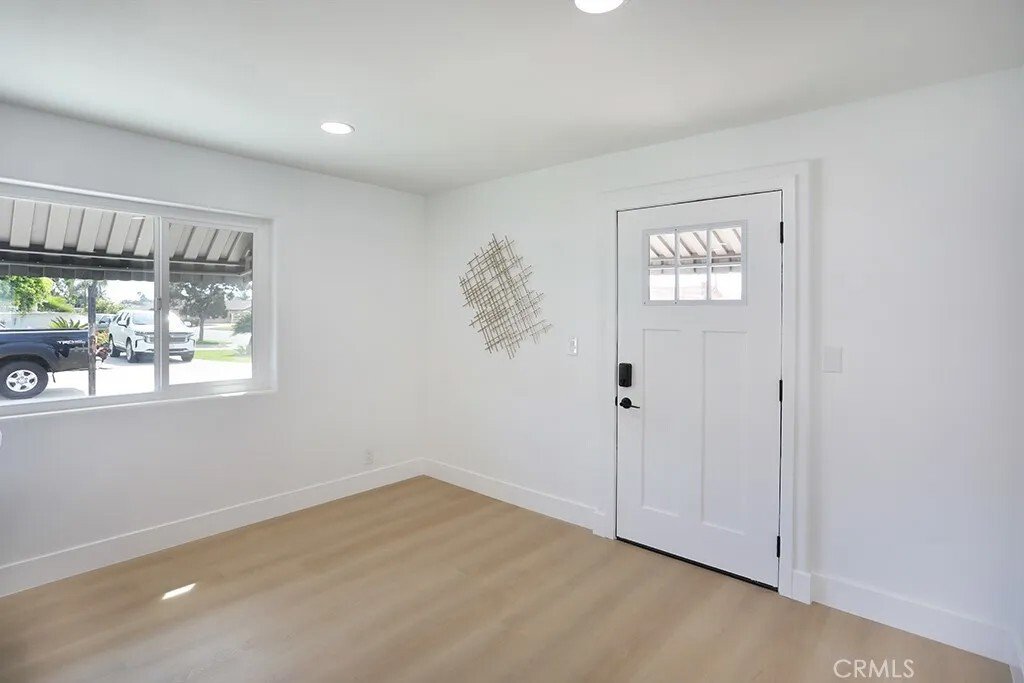 Condo in Garden Grove, California, United States 3 - 18392254