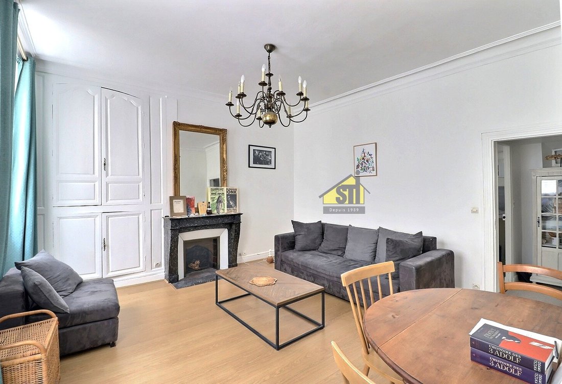 Apartment in Invalides, Paris 7e Arrondissement, Paris 3 - 18391943