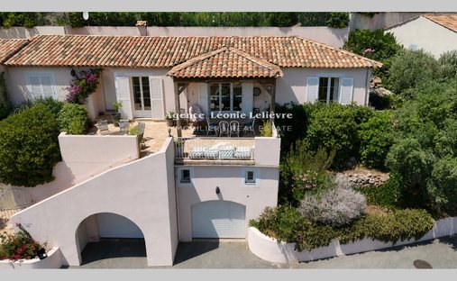 Villa en Les Issambres, Roquebrune-sur-Argens, Francia 1
