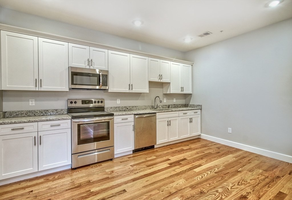 House in Malden, Massachusetts, United States 2 - 18396859