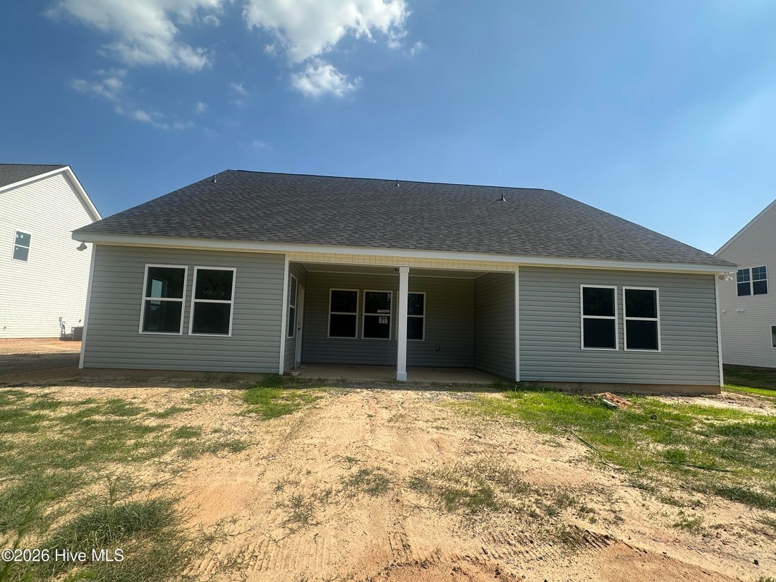 House in Benson, North Carolina, United States 3 - 17605845