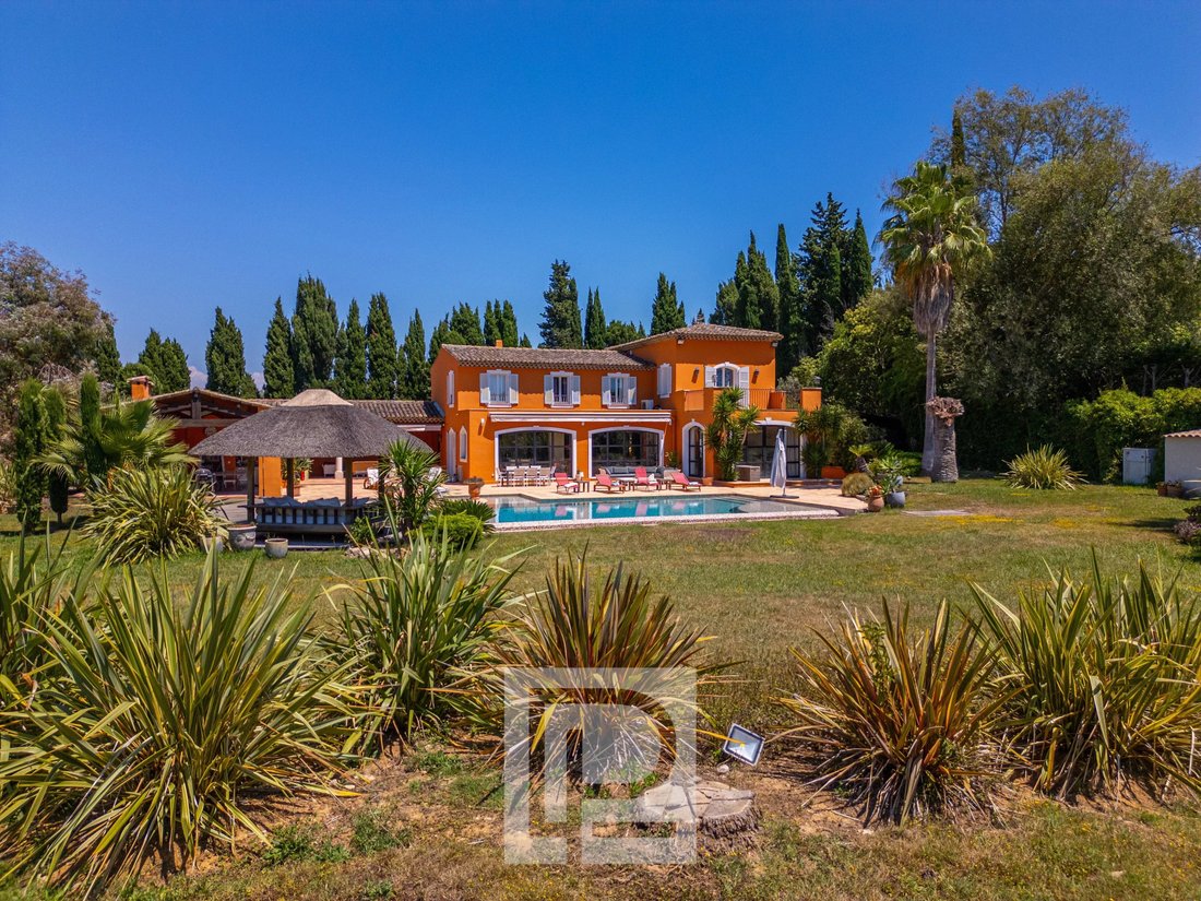 Domaine à Mougins, Provence-Alpes-Côte d'Azur, France 2 - 16661319