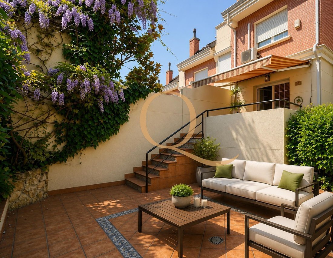 Townhouse in Hortaleza, Madrid, Spain 2 - 18372966