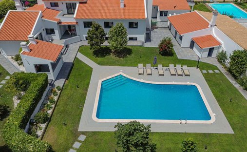 Villa in Corroios, Setubal, Portugal 1