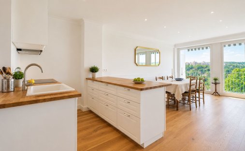 Apartment in Forêt, Saint-Germain-en-Laye, France 1