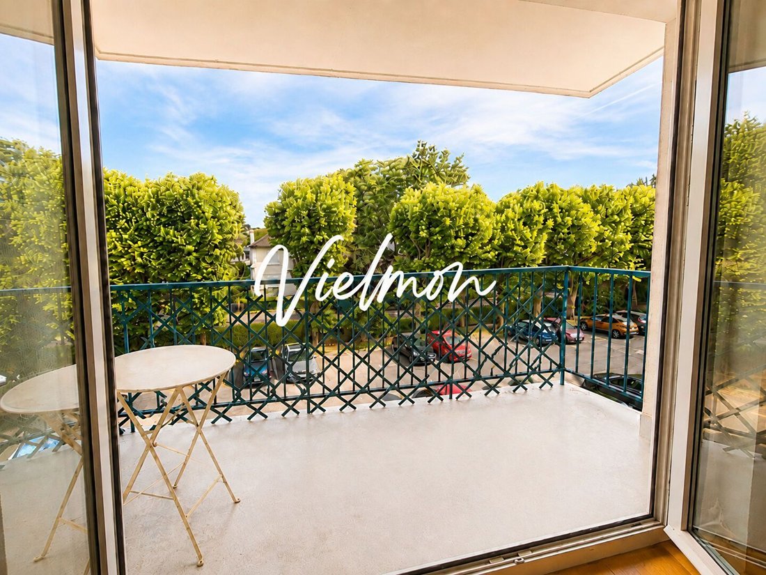 Apartment in Forêt, Saint-Germain-en-Laye, France 5 - 18395027