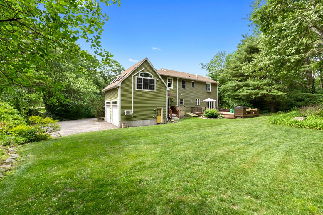 House in Georgetown, Massachusetts, United States 2 - 18393967