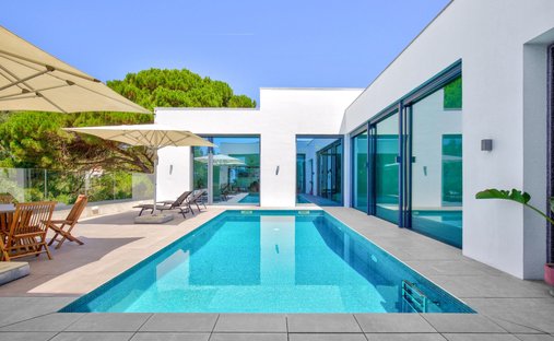 Villa in Alcabideche, Lissabon, Portugal 1