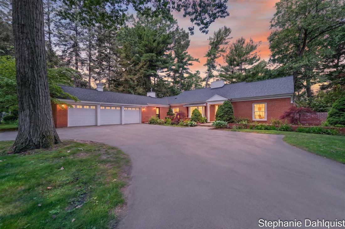 House in North Muskegon, Michigan, United States 1 - 18395954