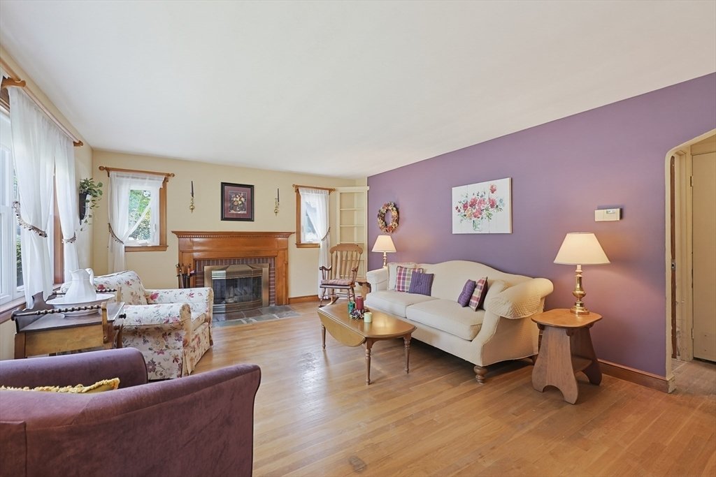 House in Waltham, Massachusetts, United States 4 - 18396643