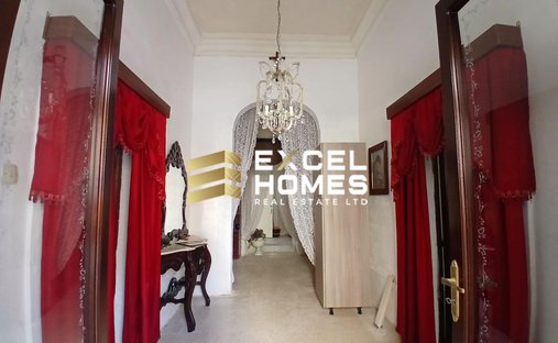 Townhouse in San Lawrenz, Malta 1
