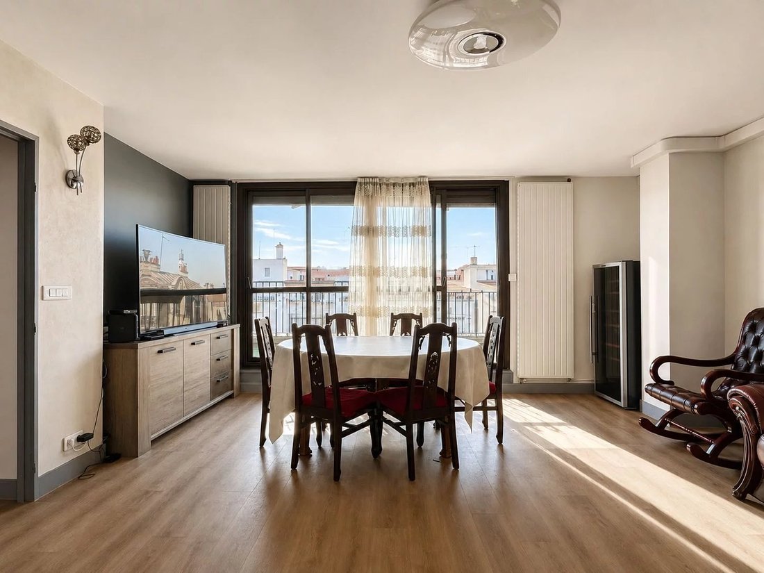 Apartment in Clignancourt-Jules Joffrin, Paris 18e Arrondissement, Paris 5 - 18392577