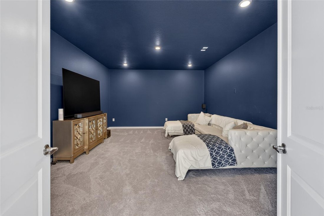 House in Zephyrhills, Florida, United States 5 - 18394978
