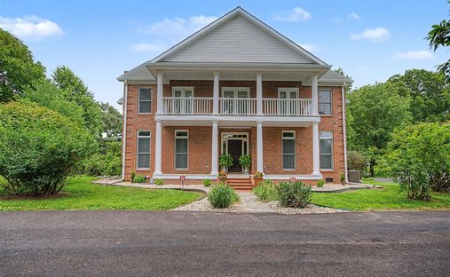 House in Smiths Grove, Kentucky, United States 1