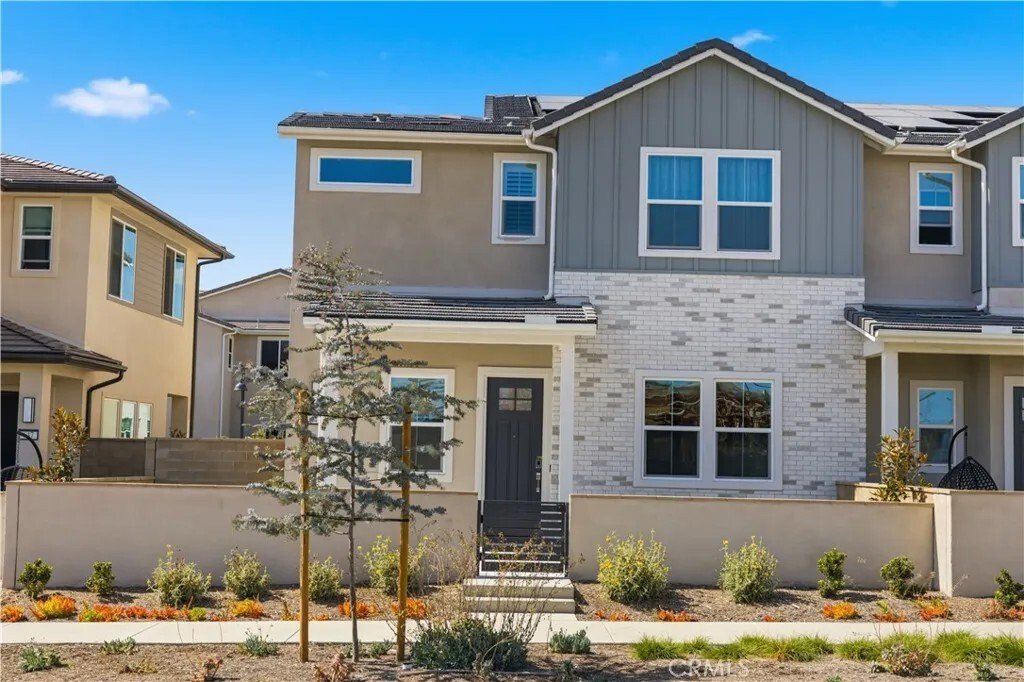 Condo in Irvine, California, United States 1 - 18396070