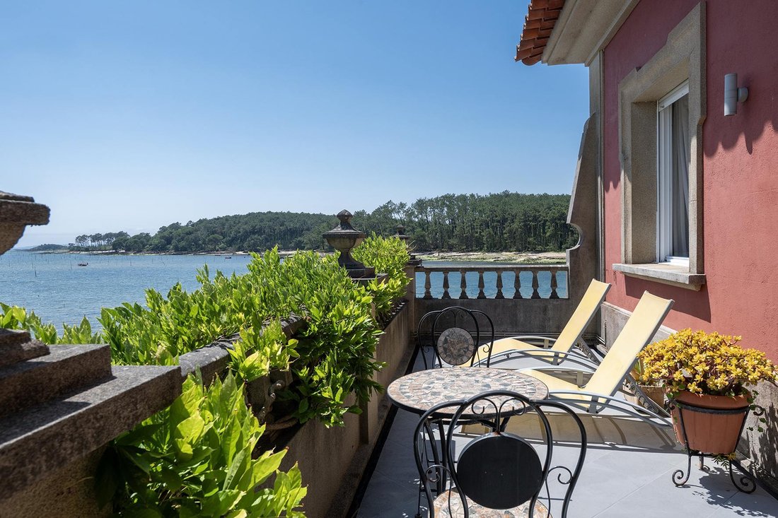 Villa in Vilagarcia de Arousa, Galicia, Spain 3 - 18390741