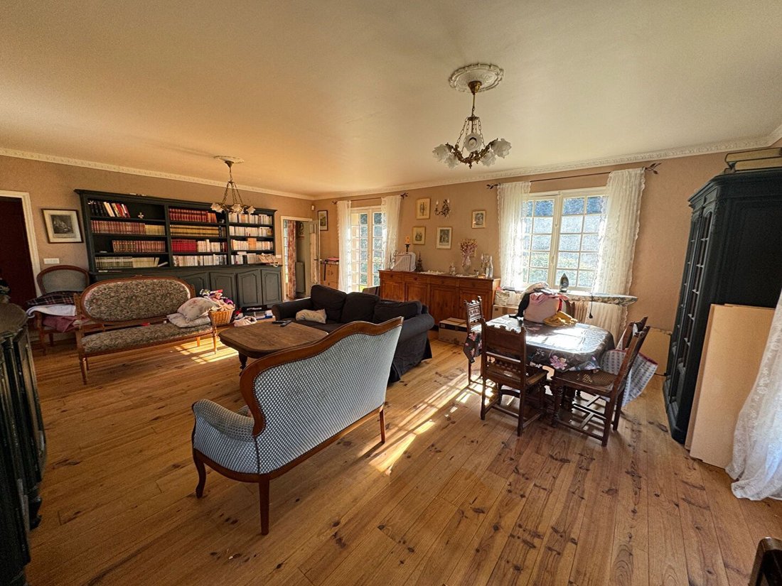 House in Jouars-Pontchartrain, Ile-de-France, France 4 - 18394728