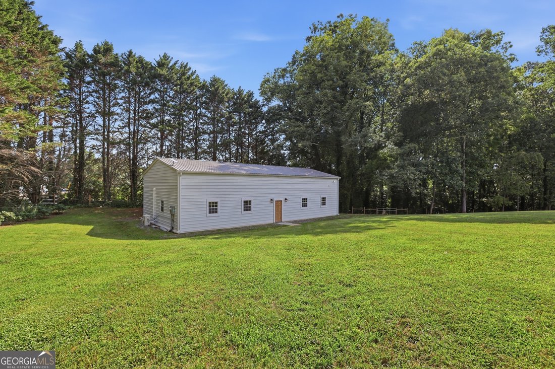 House in Mount Airy, Georgia, United States 5 - 18395661
