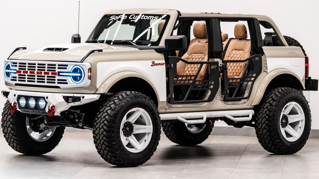 Ford Bronco 4X4 in Fort Lauderdale, FL, United States 1 - 18393340