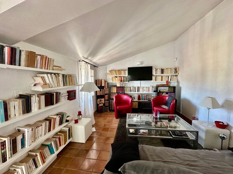 Apartment in Comtale-Cente-Cours Mirabeau, Aix-en-Provence, France 5 - 18395876