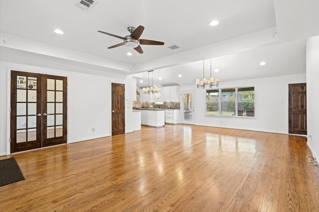 House in Houston, Texas, United States 5 - 18396192