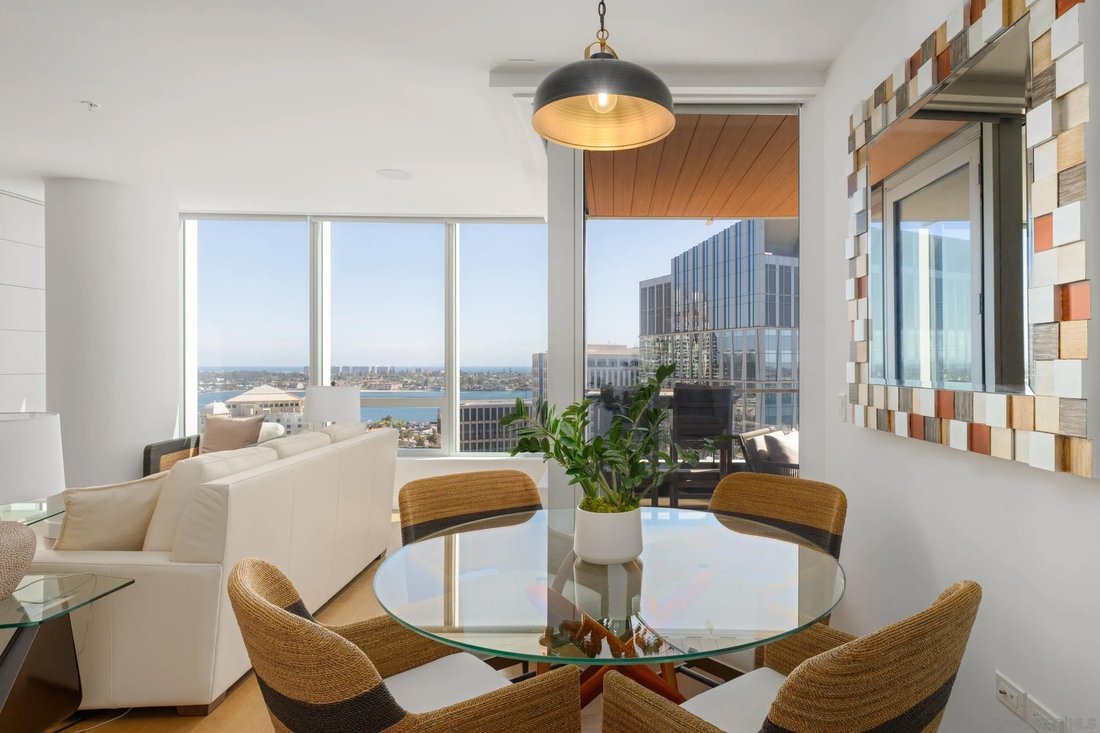 Appartement à FICO, Californie, États-Unis 1 - 18392253