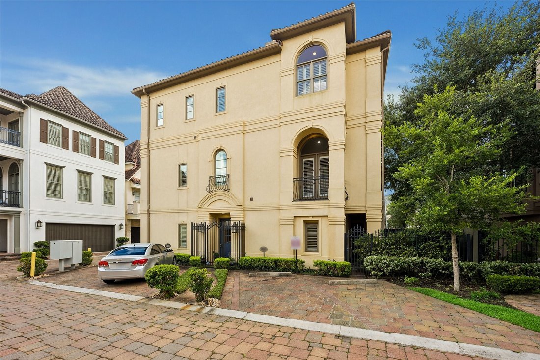 House in Houston, Texas, United States 1 - 18393700