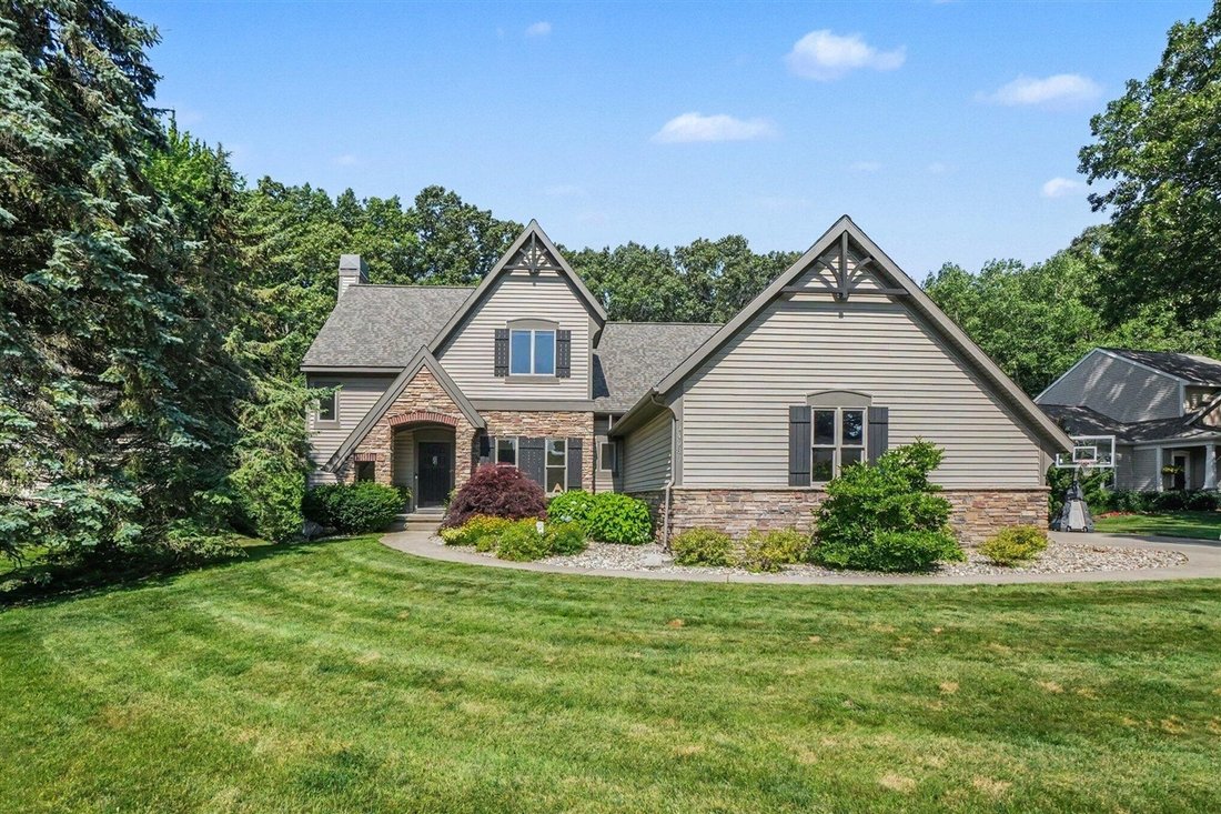House in Fruitport Charter Township, Michigan, United States 1 - 18395990