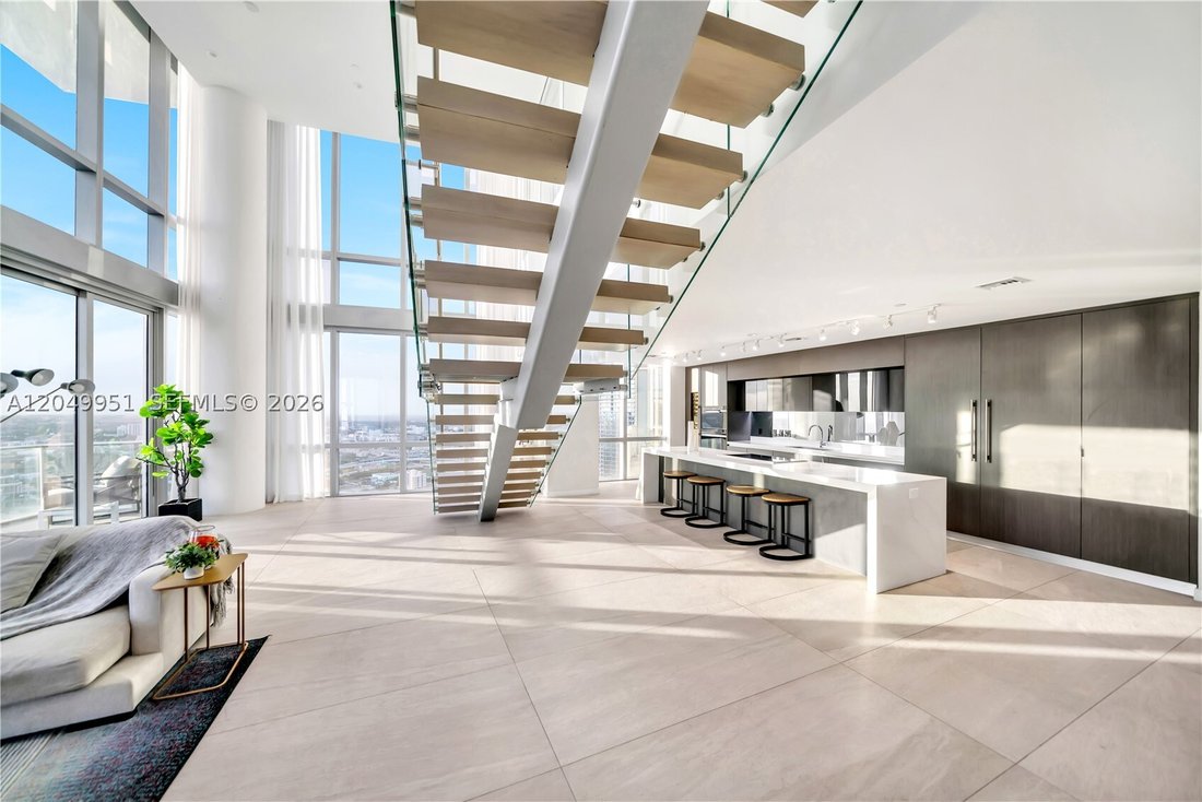 House in Miami, Florida, United States 5 - 18395785