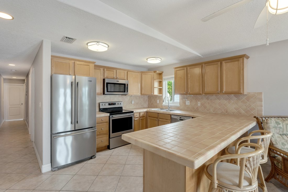 House in Key Colony Beach, Florida, United States 5 - 18390206
