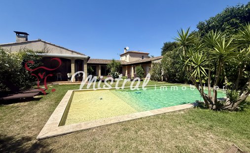 House in Aimargues, Occitania, France 1